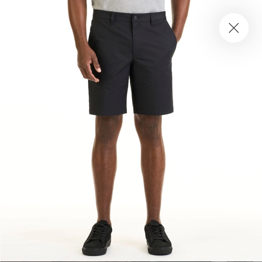 Vanheusen black shorts